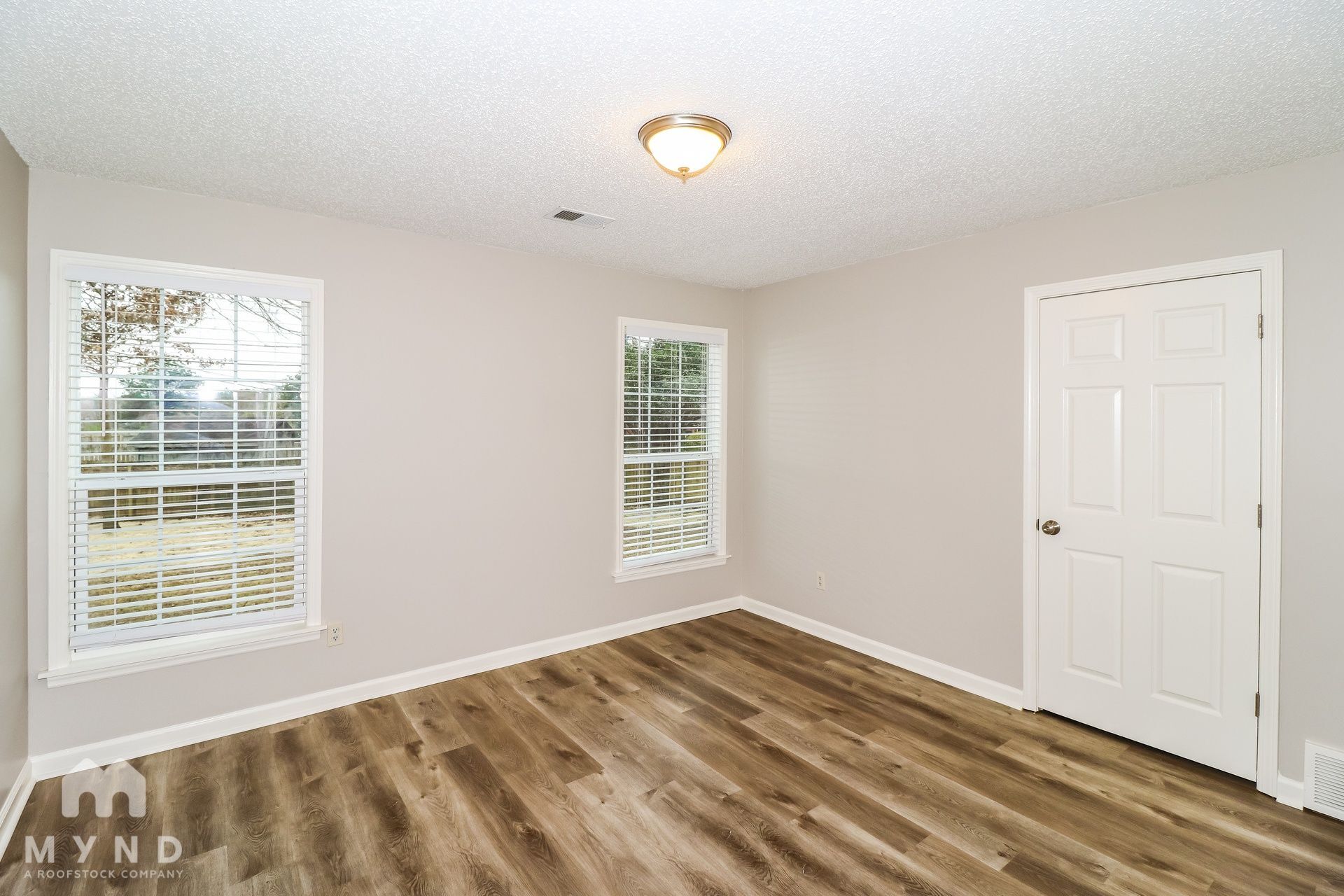 Building Photo - 1446 Lacewing Trace Dr