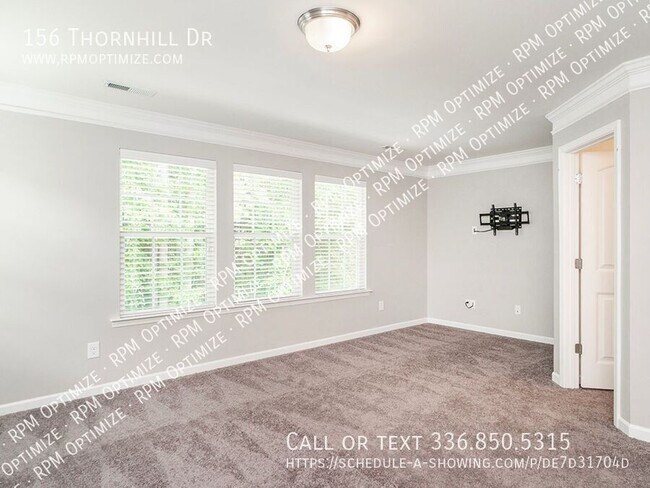 Building Photo - 156 Thornhill Dr