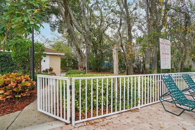Building Photo - 2243 Andover Cir