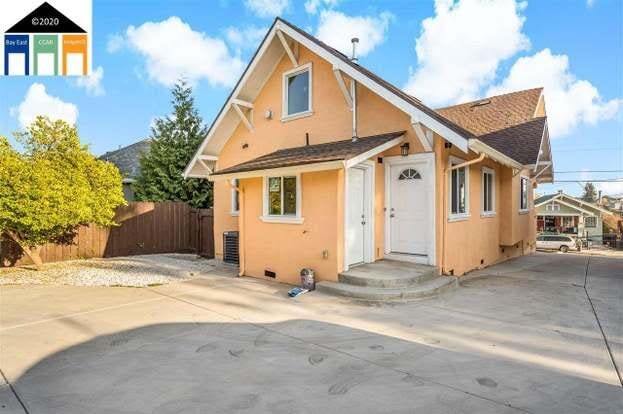 Building Photo - 2211 42nd Ave