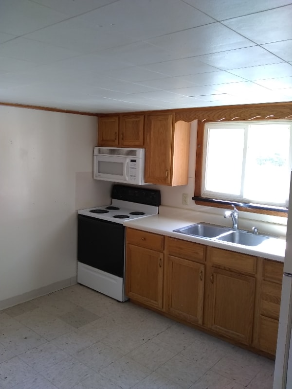 Building Photo - 1023 Harley Alley