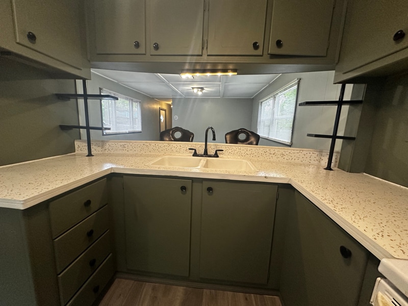 Building Photo - 962 NY-29A