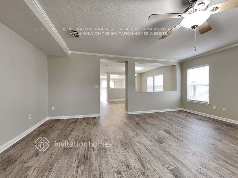 Building Photo - 344 Bostwick Cir