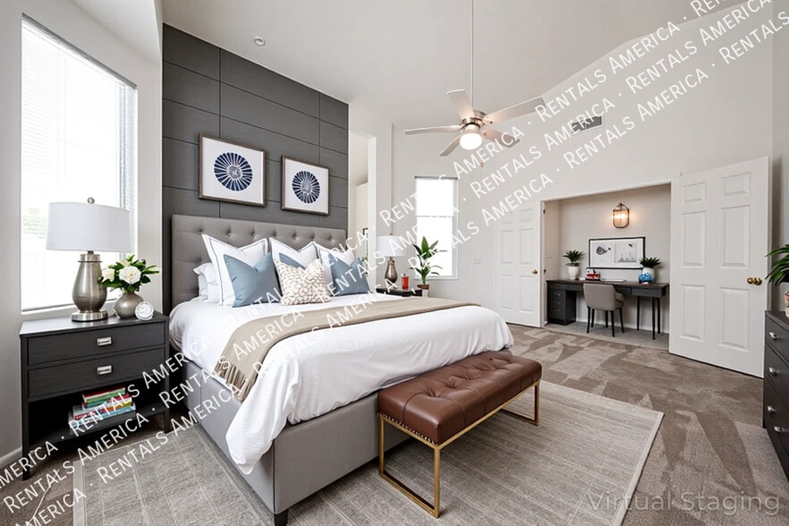 Building Photo - 7257 E Lakeview Ave