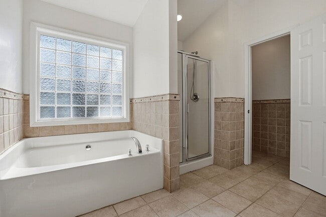 Building Photo - PRICED REDUCED!  COME SEE TODAY! Stunning home nestled at the end of a quiet cul-de-sac!