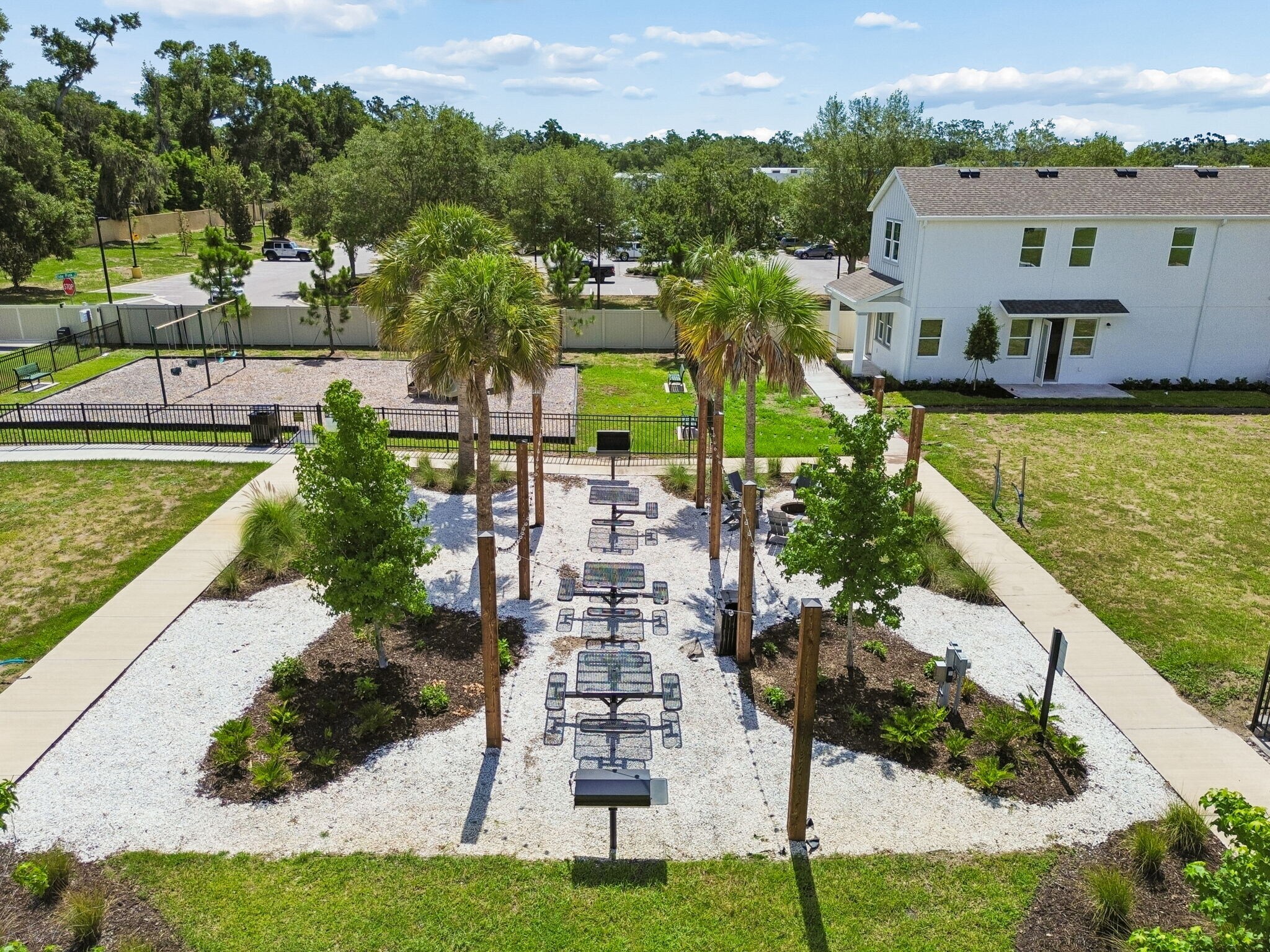 Building Photo - 2021 Amelia Bay Pl