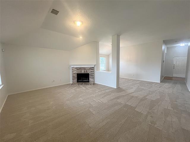 Building Photo - 1616 Logan Dr