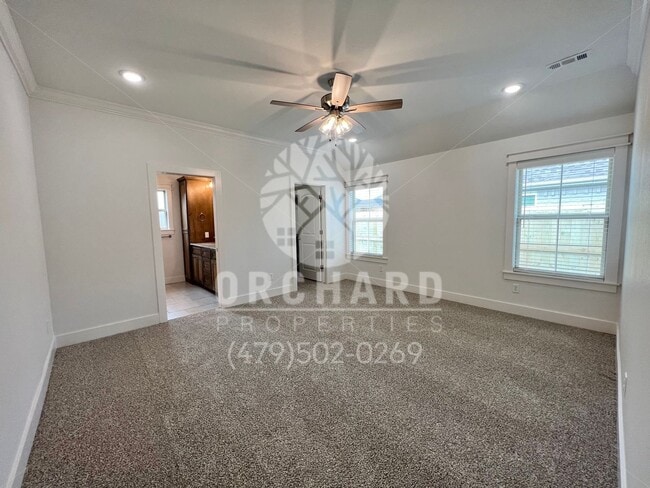 Building Photo - Tontitown- Single-Family Home- Beautiful Mayberry Plan