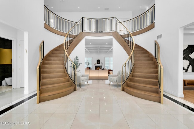 Building Photo - 1109 Rockefeller Ct