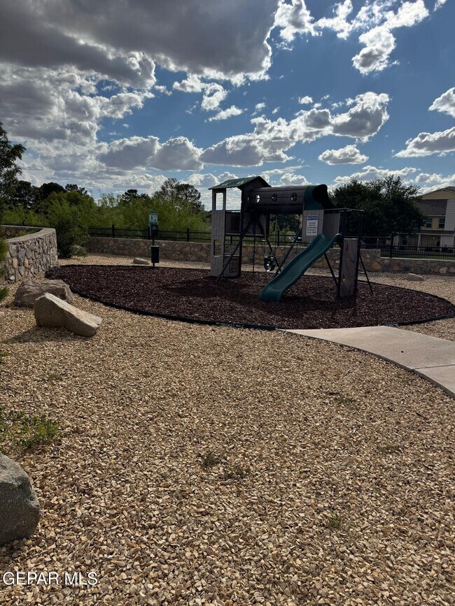 Building Photo - 6673 Boulder Canyon Ln