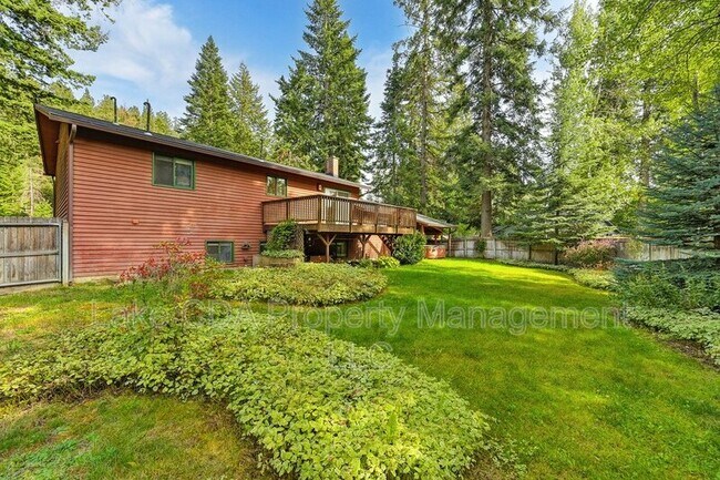 Building Photo - 12616 N Emerald Dr