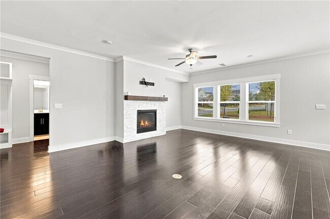Building Photo - 901 Cedar Wing Terrace