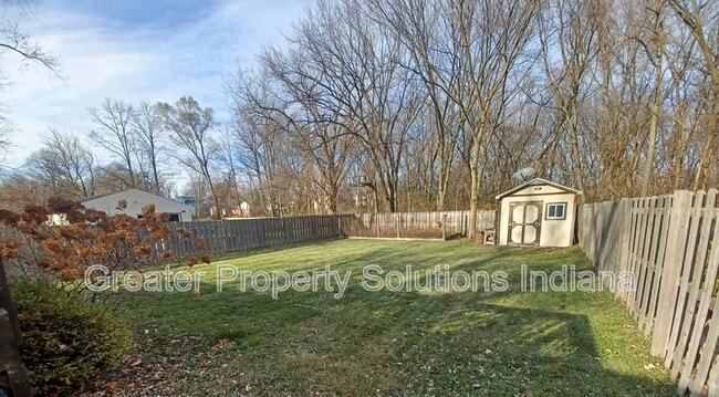 Building Photo - 412 W South St