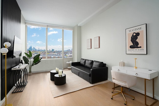 Building Photo - 648 Jackson St