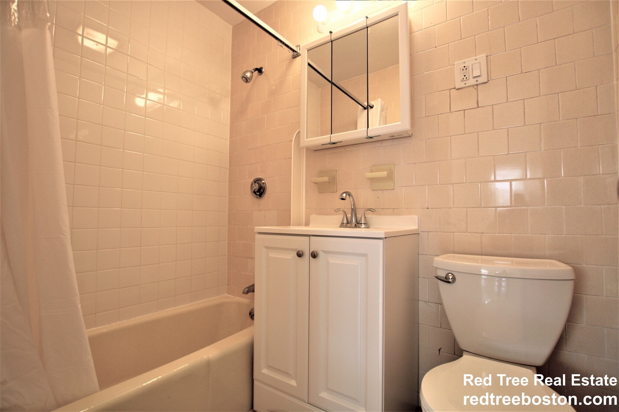 Building Photo - 10 Armington St