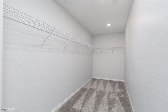 Building Photo - 12586 Huckleberry Oak Ave