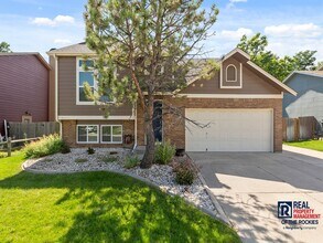 Building Photo - Newly Updated Home in Great Fort Collins L...