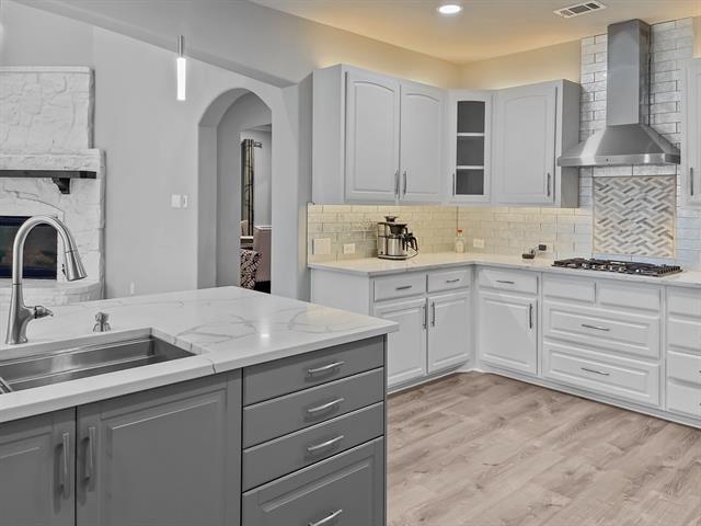 Building Photo - 673 W Talon Dr