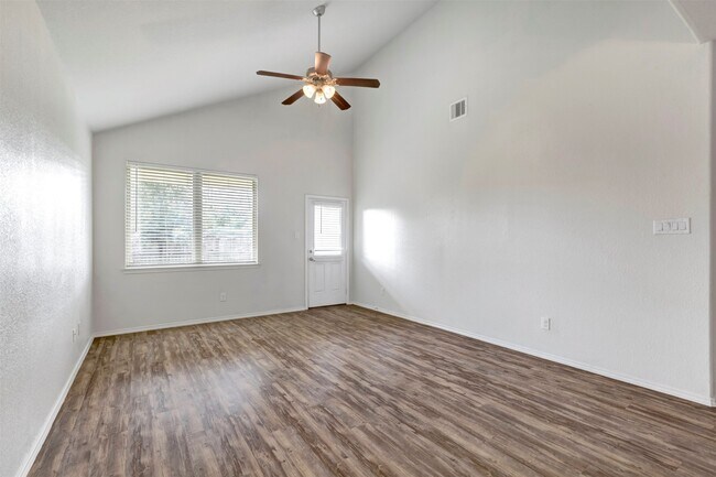 Building Photo - 2331 Strong Horse Dr