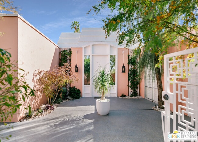 Building Photo - 47075 Marrakesh Dr