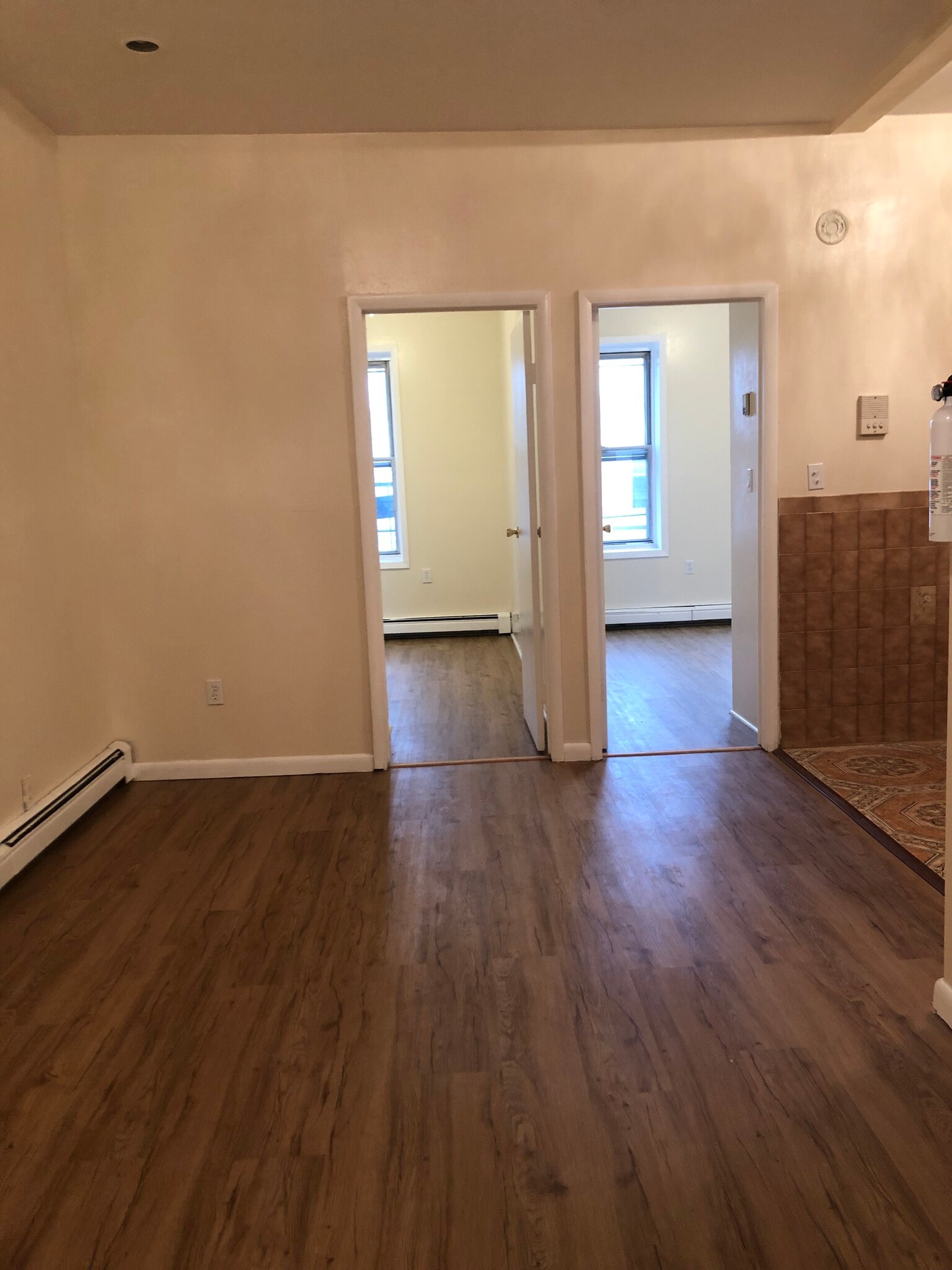 Building Photo - 214 48th St