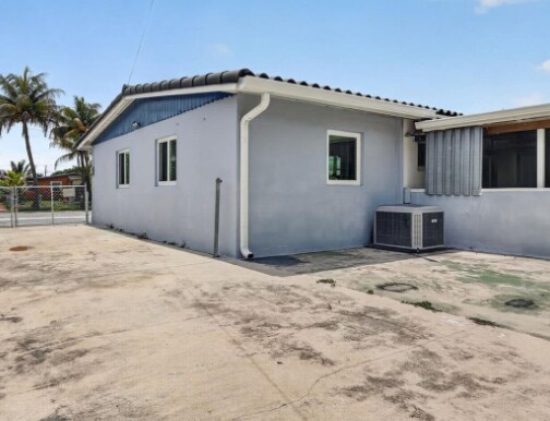 Building Photo - 17001 NW 53rd Ct
