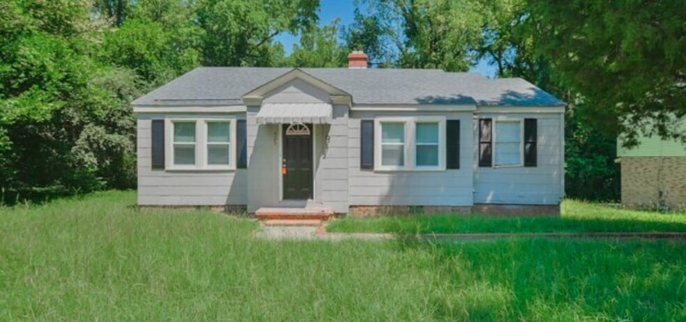 Building Photo - 525 W Buena Vista Ave