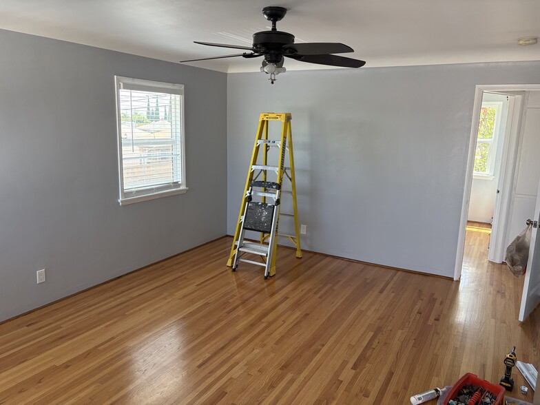 Building Photo - 403 N 19th St