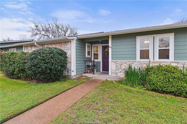 Primary Photo - 2800 Longmire Dr