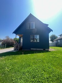 Building Photo - Beautiful 3 Bedroom Home in Ferndale!