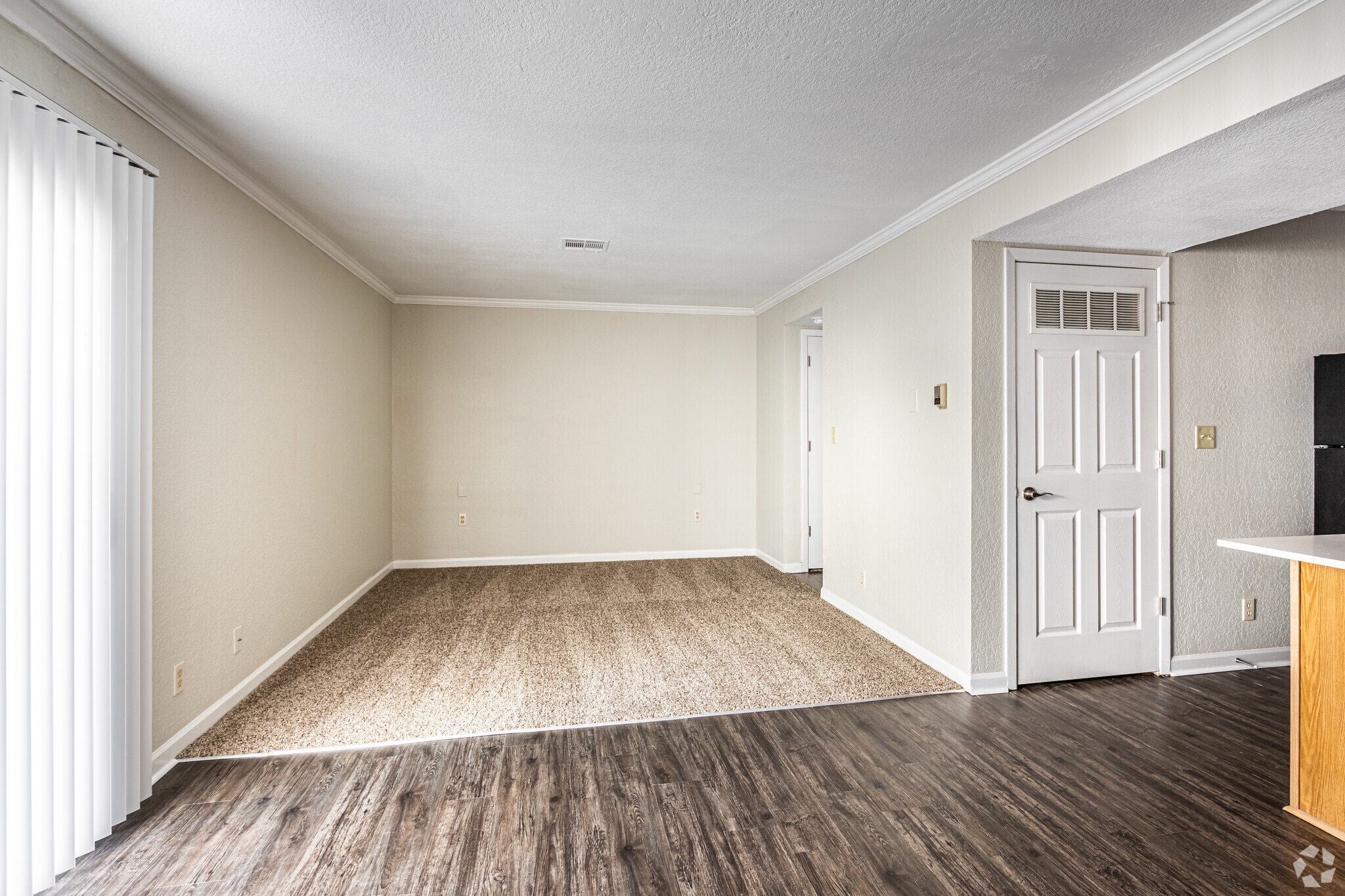 Woodcrest 9900 NW Prairie View Rd Kansas City MO 64153 Apartment Finder