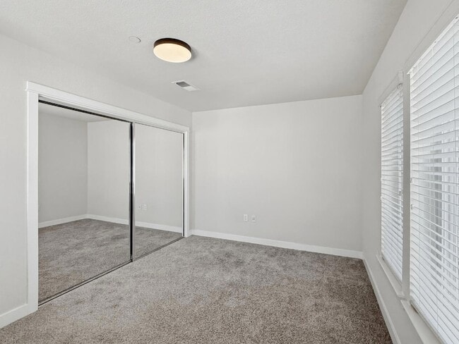 Building Photo - 830 Frederick Commons