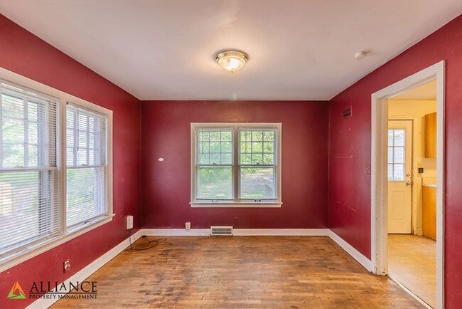 Building Photo - 1857 Anderson Ave