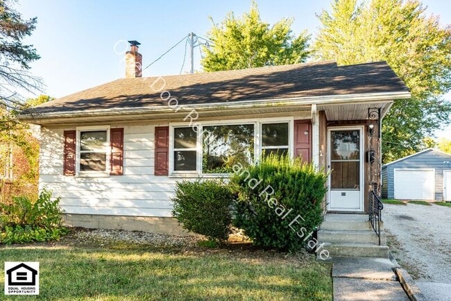 Primary Photo - 811 Goshen Ave