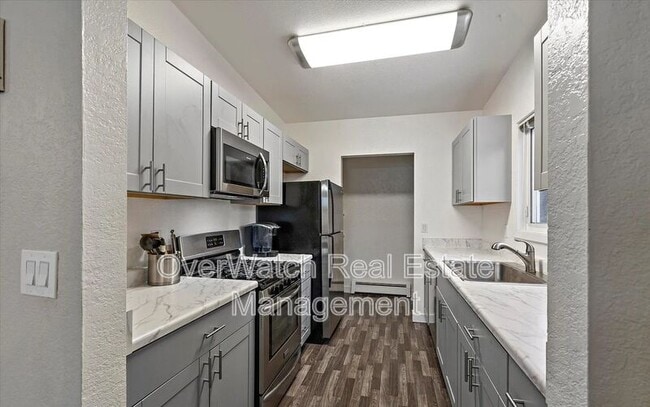 Building Photo - 9231 Elgin Cir