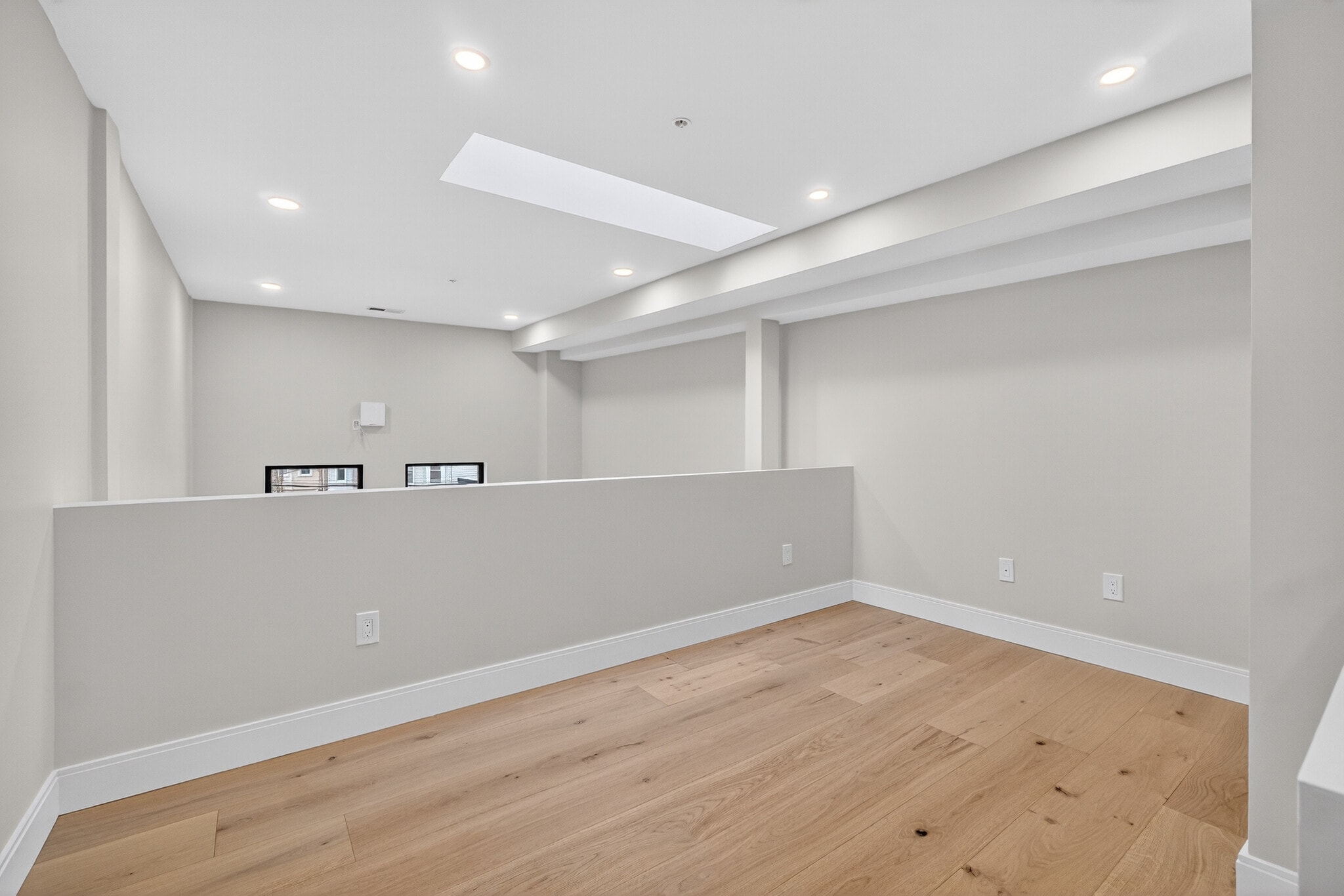 Loft Office - 151 Belmont St