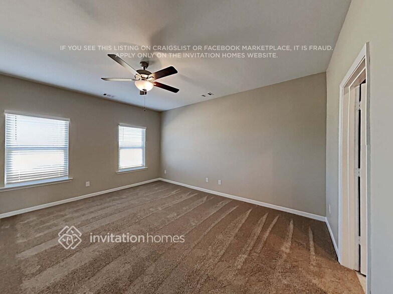 Building Photo - 457 Samara Ct