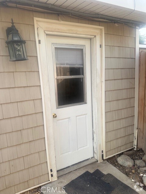 Building Photo - 16121 Londa Ln