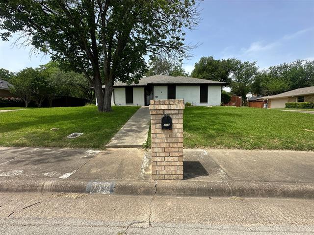 Building Photo - 719 Athenia Way
