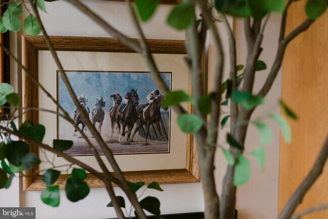 Building Photo - 13230 Falls Rd