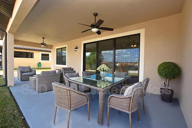 Building Photo - 3953 Aquilla Dr