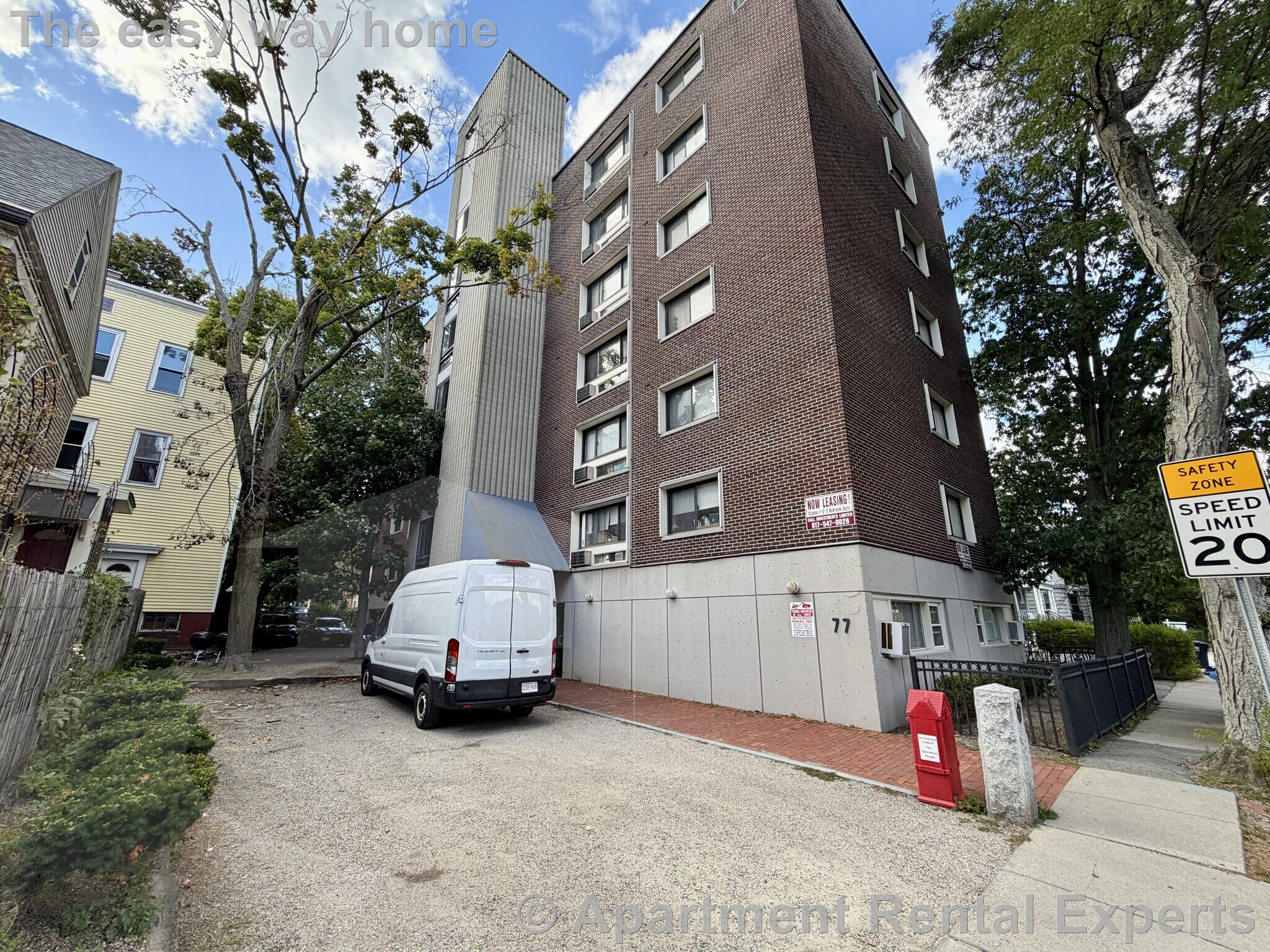 Building Photo - 77 Trowbridge St