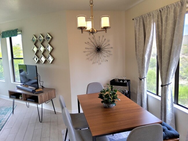 Building Photo - 7255 E Snyder Rd