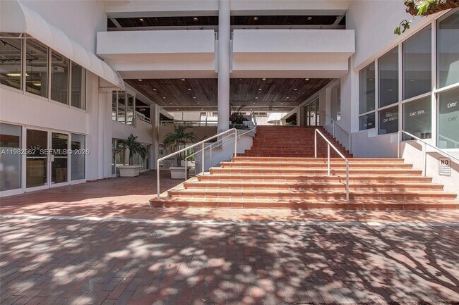 Building Photo - 2801 Florida Ave