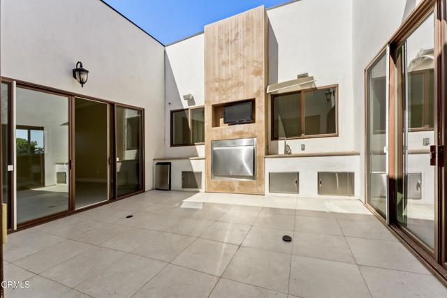 Building Photo - 3143 E Sierra Madre Blvd