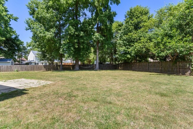 Building Photo - 5 E Pinto Ct