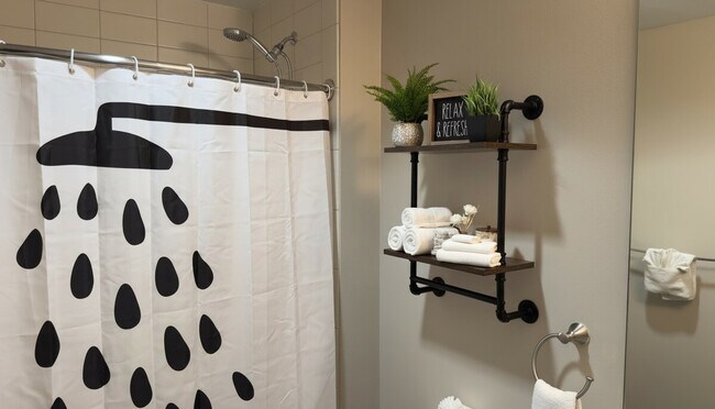 Building Photo - 632 Florida Ave NW