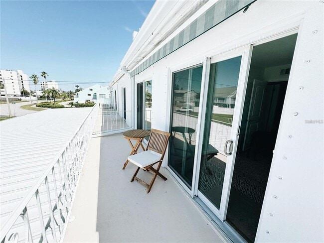 Building Photo - 212 Bunkerhill Ln