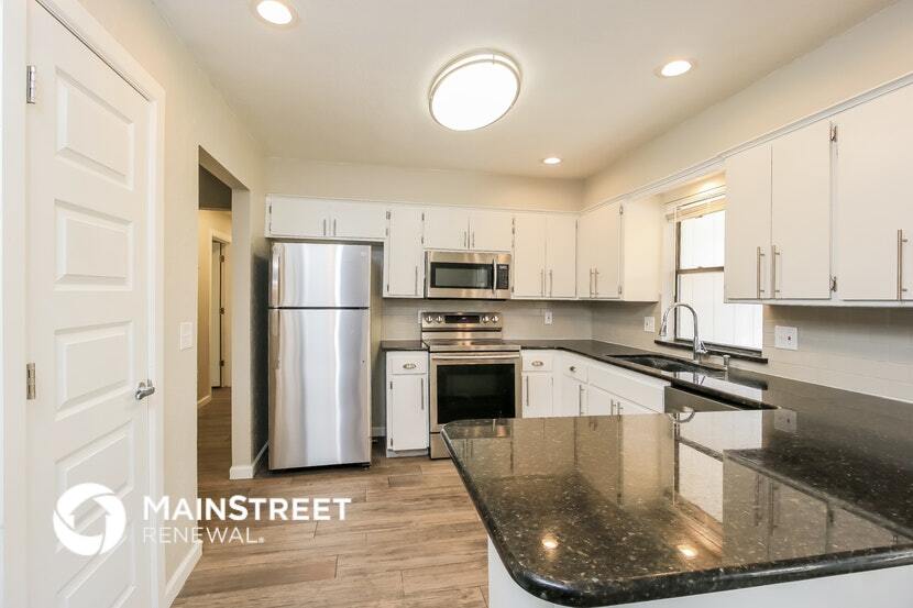 Building Photo - 2905 Parkside Dr