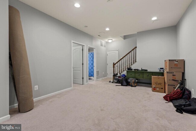 Building Photo - 23215 Tradewind Dr